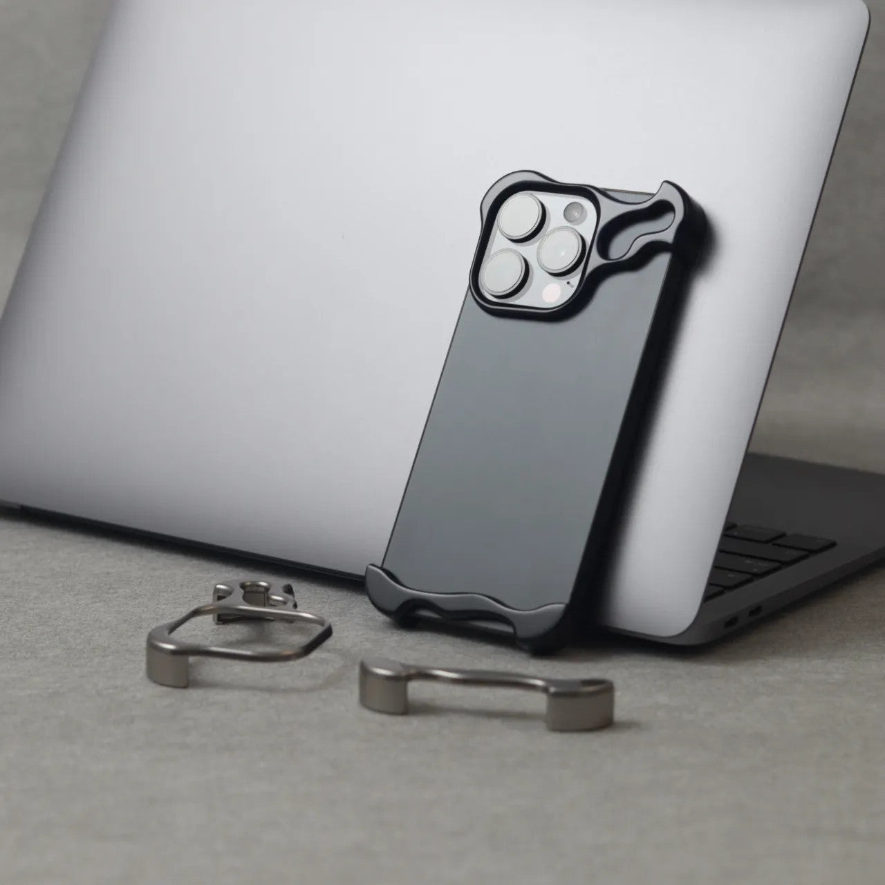 Zinc Alloy Suitable For IPhone Cases